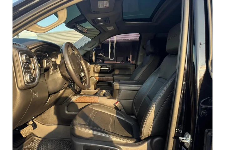 2021 GMC Sierra 2500HD Denali image 10