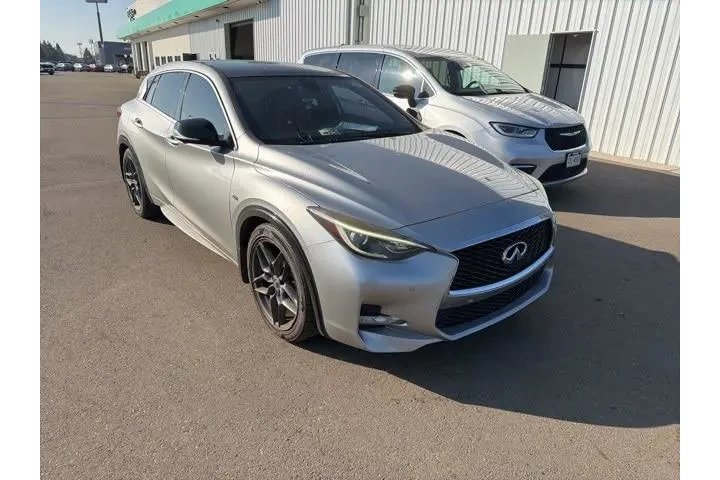 $13900 : INFINITI QX30 2018 Sport 4dr image 1