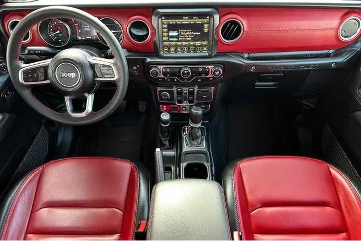 $34793 : Jeep Wrangler 2023 4x4 Rubic image 5