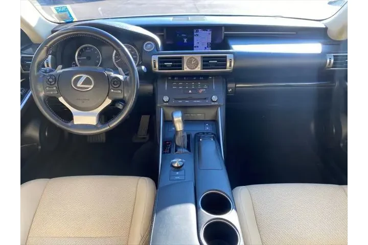 $19850 : Lexus IS 250 2015 AWD Crafte image 8