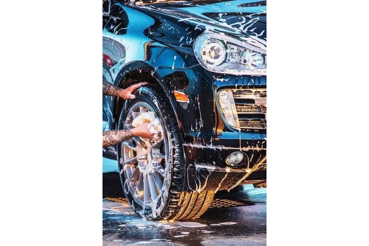 Car wash image 1