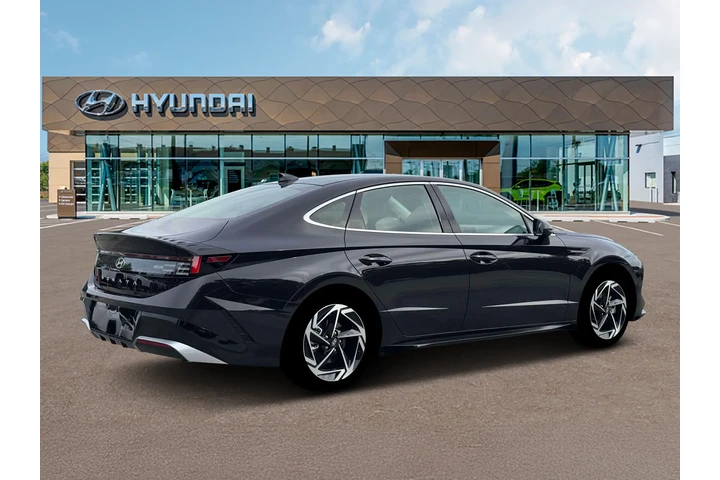 $28000 : Hyundai SONATA 2026 SEL Spor image 7