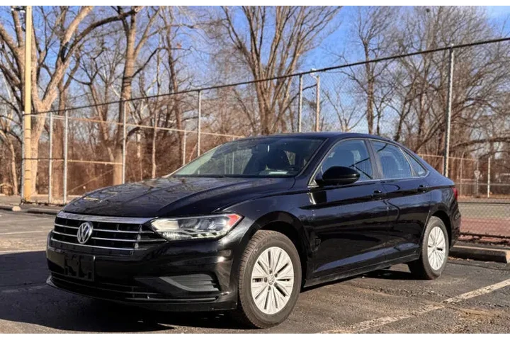 $8999 : 2019 Jetta SE image 1