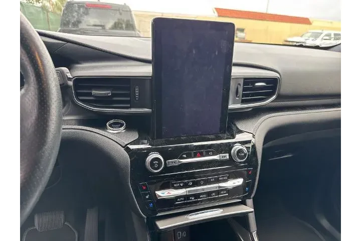 $36289 : Ford Explorer 2022 AWD ST 4d image 10