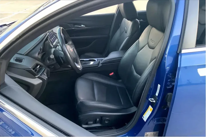 $27298 : Cadillac CT4 2021 Premium Lu image 8