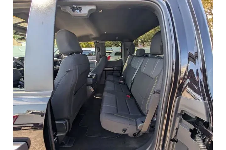 $39997 : Ford F-150 2025 4x4 STX 4dr image 9