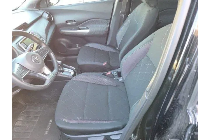 $15000 : Nissan Kicks 2019 S 4dr Cros image 3