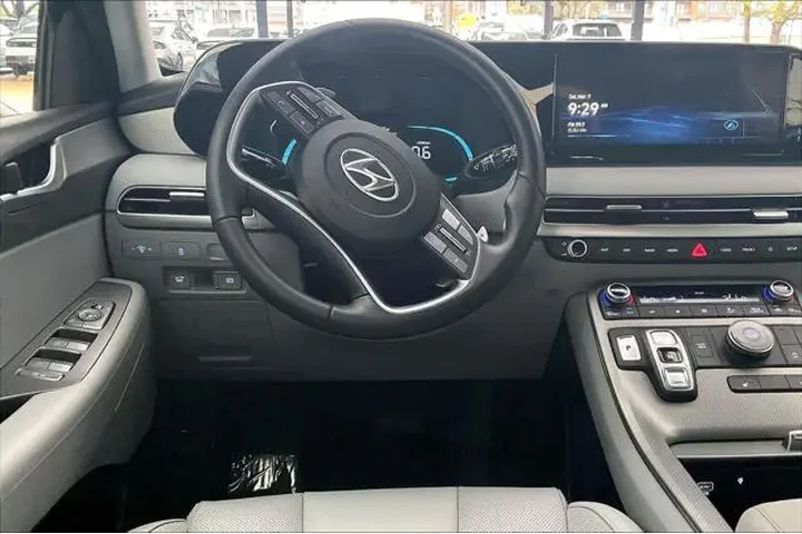 $35325 : Hyundai PALISADE 2025 SEL 4d image 5