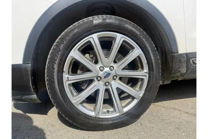 $13500 : Ford Explorer 2016 AWD Limit image 9