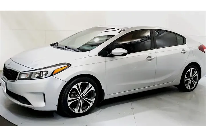 2015 Escape SE 4WD image 1