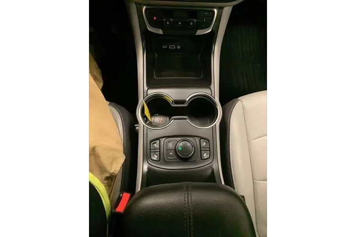 $22500 : GMC Terrain 2022 AWD SLT 4dr image 9