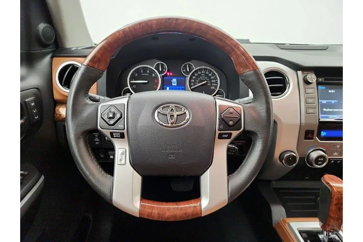$37998 : Toyota Tundra 2017 4x4 1794 image 10