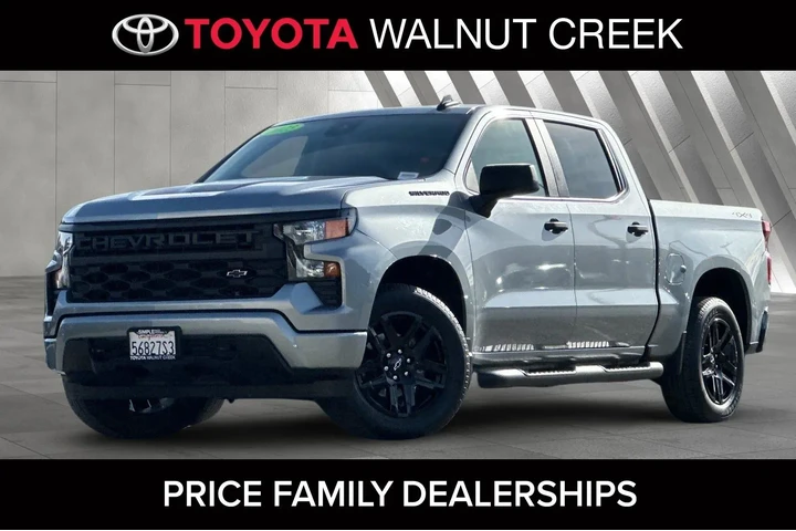 $31500 : Chevrolet Silverado 1500 202 image 1