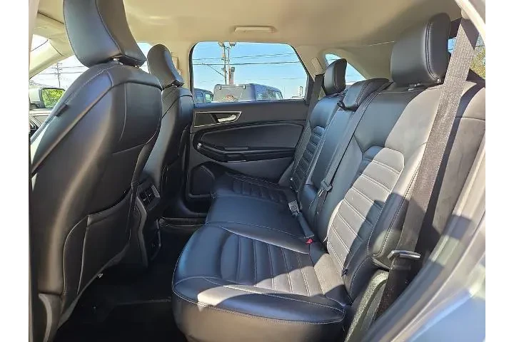 $22974 : Ford Edge 2023 AWD ST-Line 4 image 10