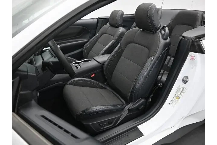 $24600 : Ford Mustang 2024 EcoBoost 2 image 9