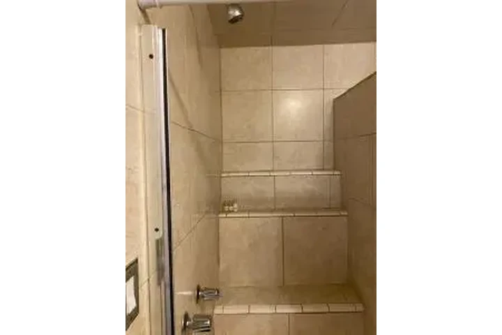 RENTO CASA en 📍 Higland Park image 5