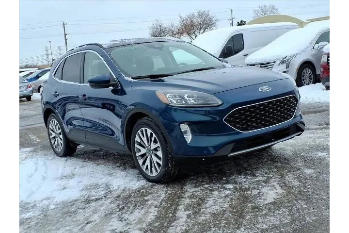 $18488 : Ford Escape 2020 AWD Titaniu image 6