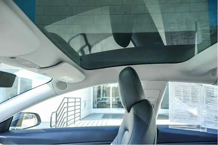 $21000 : Tesla Model 3 2019 Long Rang image 7