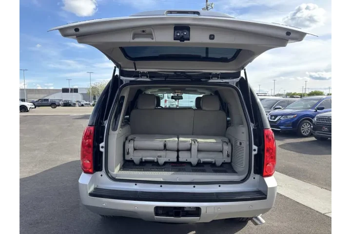 $12888 : 2013 GMC Yukon SLT image 8