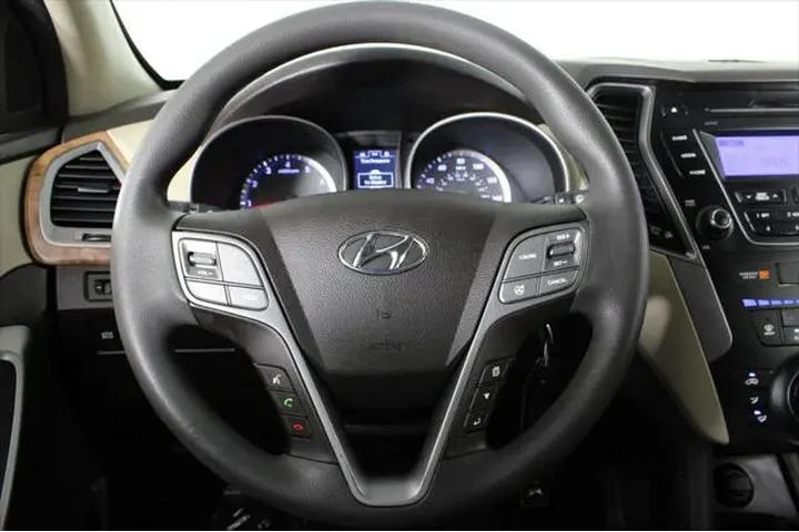 $9513 : Hyundai SANTA FE Sport 2015 image 8