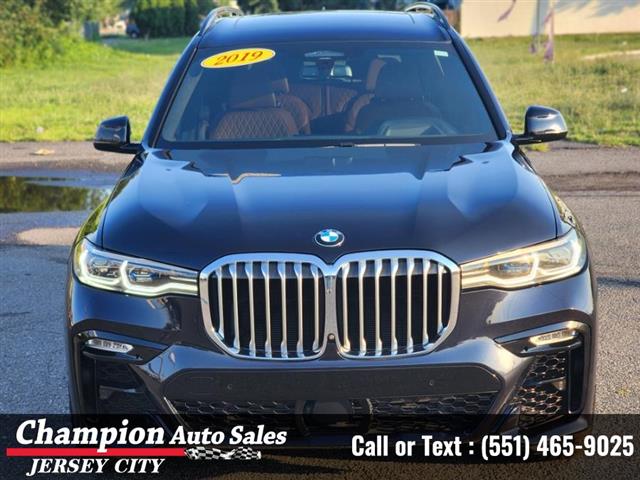 Used 2019 X7 xDrive50i Sports image 10