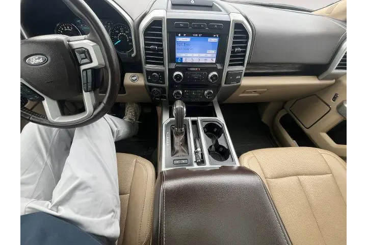$21900 : Ford F-150 2018 4x4 Lariat 4 image 9