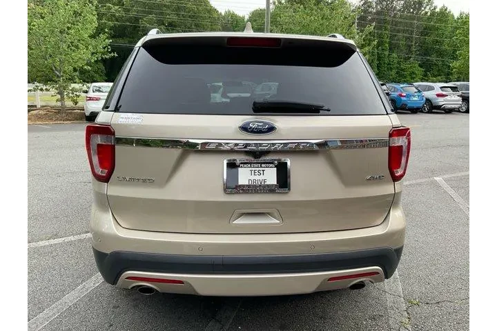 $12985 : Ford Explorer 2017 AWD Limit image 6