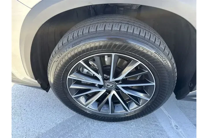 $39998 : Lexus NX 350 2023 AWD Premiu image 10