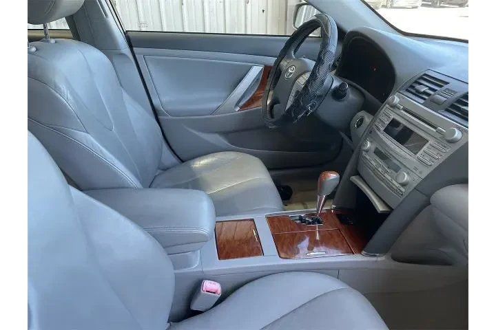 $11999 : Toyota Camry 2010 XLE 4dr Se image 7