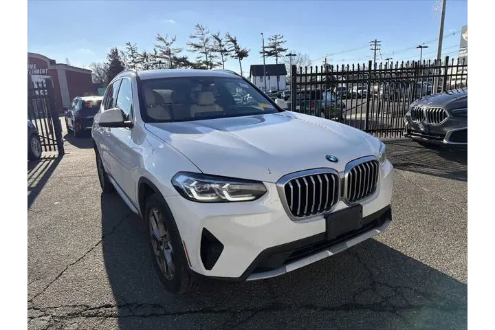 $39798 : BMW X3 2024 AWD xDrive30i 4d image 2