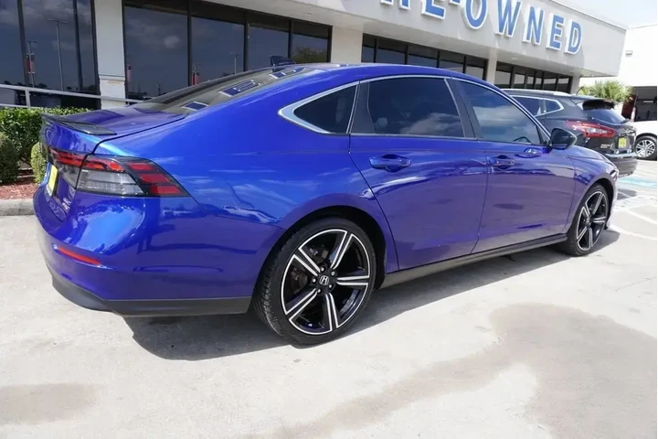$28488 : Honda Accord Hybrid 2023 Spo image 6