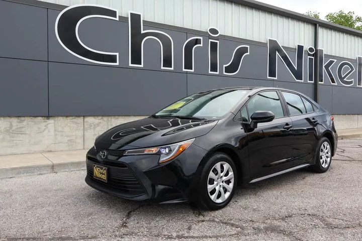 $20787 : 2024 Corolla LE CVT image 1