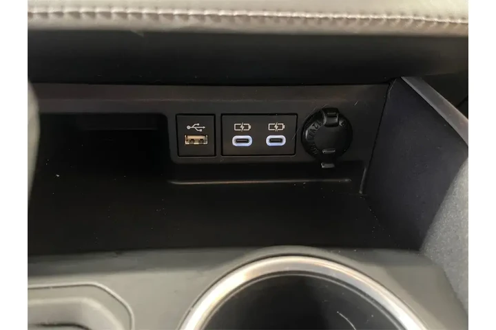 $33500 : Toyota Highlander 2023 AWD L image 10