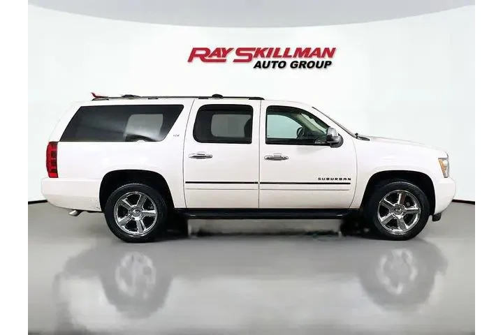 $15975 : Chevrolet Suburban 2013 4x4 image 4