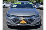 $16990 : Chevrolet Malibu 2023 LT 4dr thumbnail