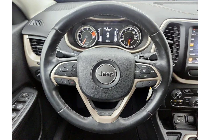 $14998 : Jeep Cherokee 2017 Latitude image 10