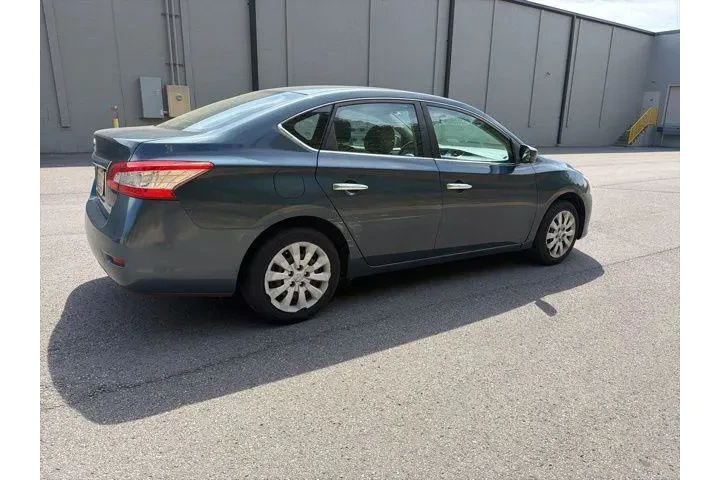 $6490 : Nissan Sentra 2013 S 4dr Sed image 6