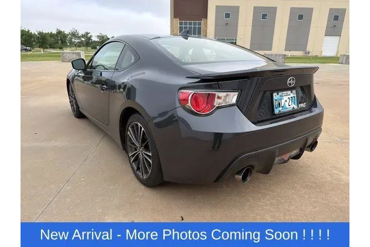 $19488 : Scion FR-S 2015 2dr Coupe 6A image 4