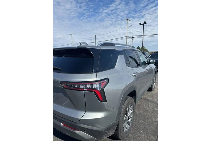 $27990 : Chevrolet Equinox 2025 4x4 L image 9