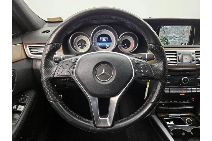 $16998 : Mercedes-Benz E-Class 2016 E image 10