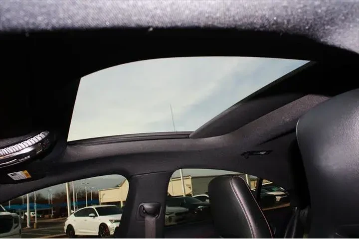 $29899 : Mercedes-Benz CLA 2023 CLA 2 image 3