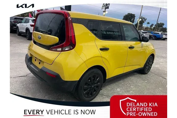 $14747 : Kia Soul 2020 LX 4dr Crossov image 10