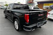 $49299 : 2020 GMC Sierra 1500 4WD Crew thumbnail