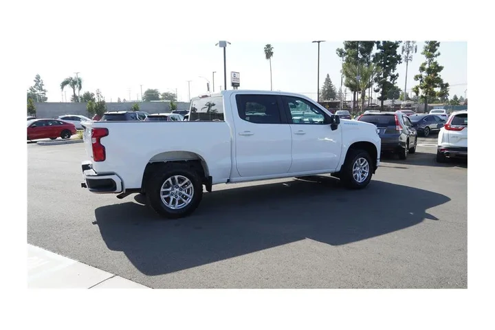 $29984 : 2019 Silverado 1500 RST image 5