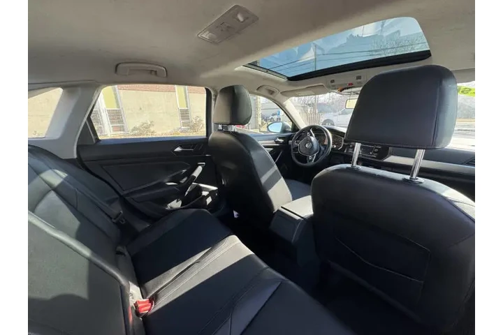 $7999 : 2020 Jetta SE image 9