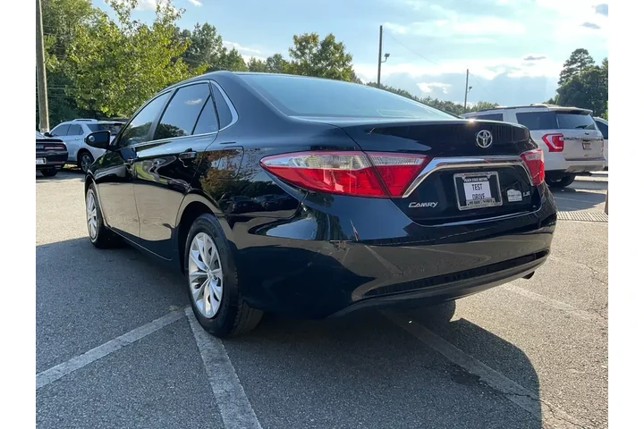 $10985 : Toyota Camry 2016 SE 4dr Sed image 7