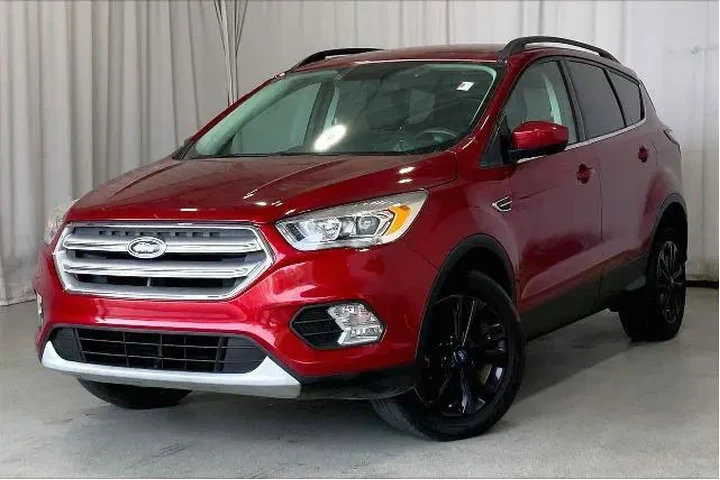 $13291 : Ford Escape 2018 AWD SEL 4dr image 2