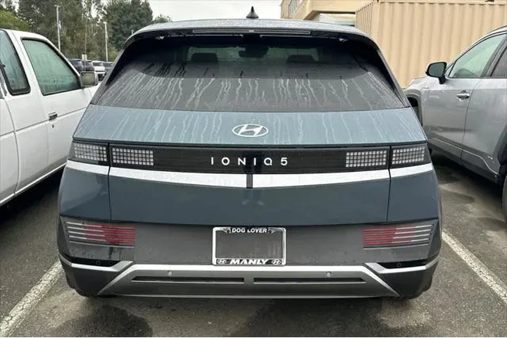 $25990 : Hyundai IONIQ 5 2024 SEL 4dr image 6
