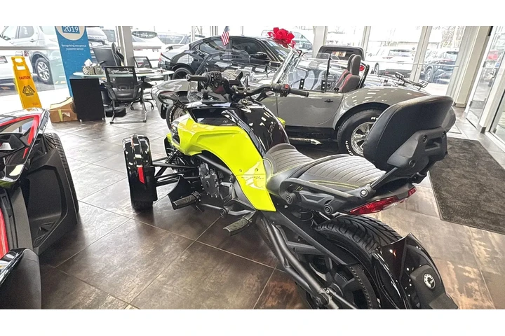 $15995 : 2023 SPYDER image 5