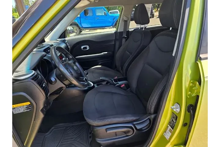 $5999 : Kia Soul 2016 4dr Crossover image 7